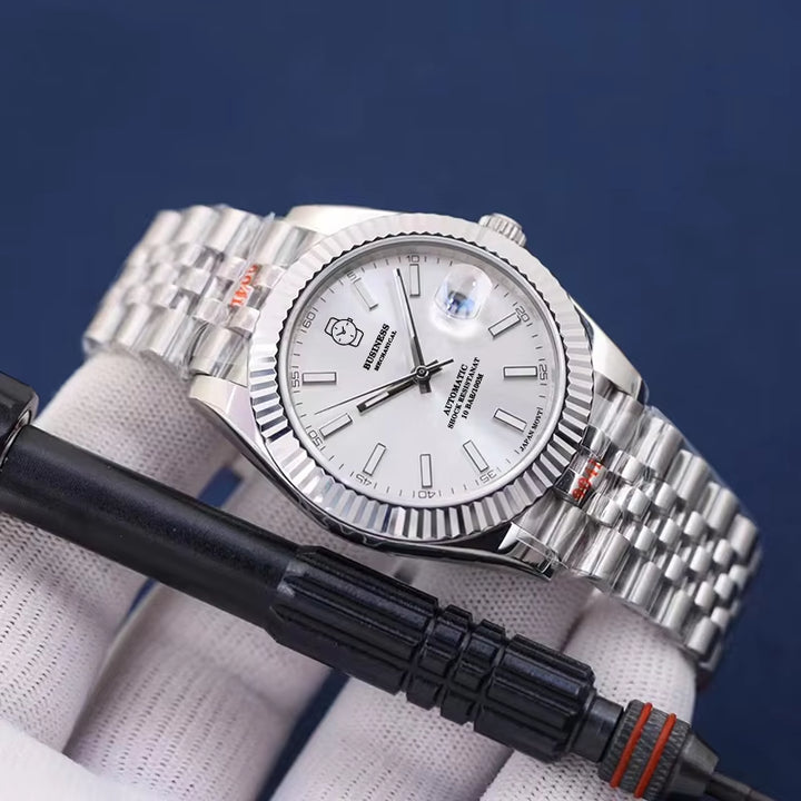 Premium 3235 Movement Automatic Watch for Men in 904L Stainless Steel with Sapphire Crystal