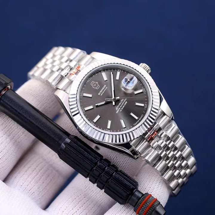 Premium 3235 Movement Automatic Watch for Men in 904L Stainless Steel with Sapphire Crystal